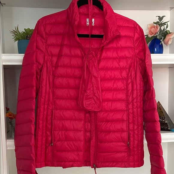 32 Degrees Women's Vibrant Red Puffer Jacket - Picture 9 of 9